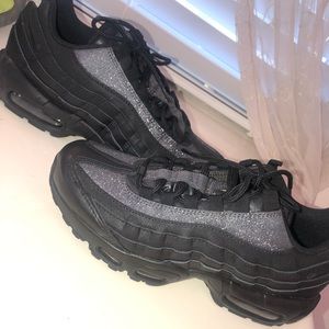 Black and gray glitter air max 95